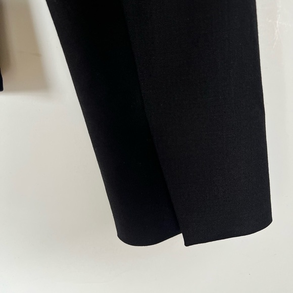 Theory Tuxedo Crop Blazer - Picture 4 of 7